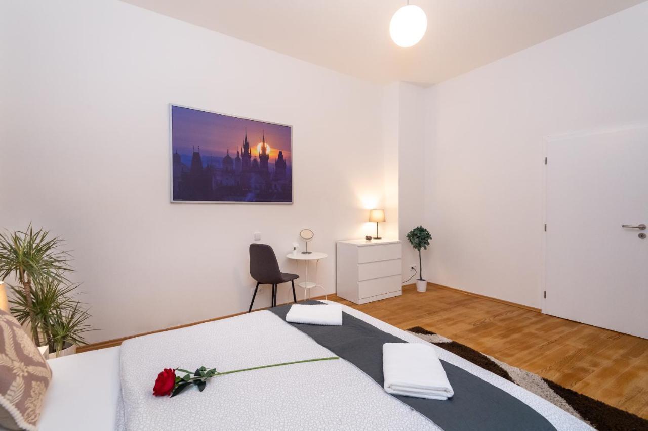 Apartmán Luxury In The Center Of *